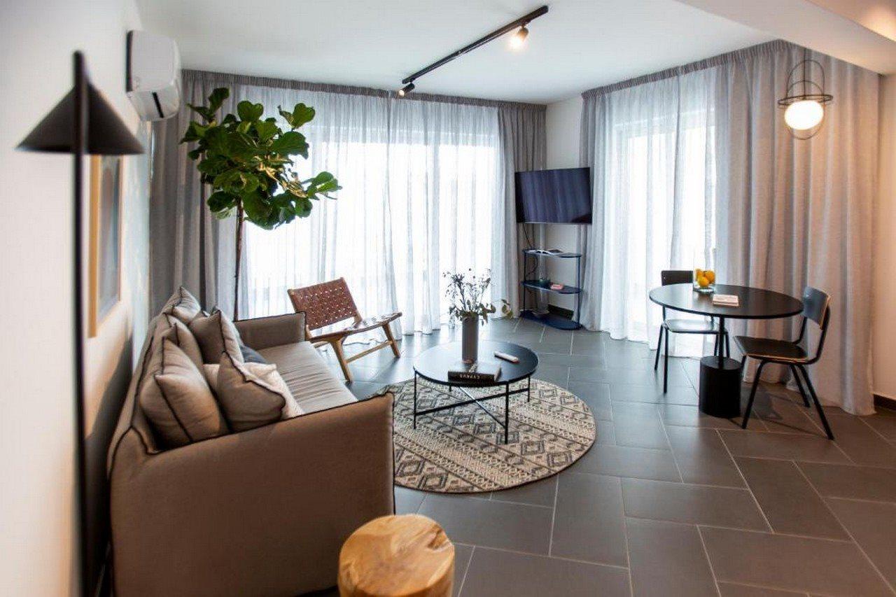 Liv Urban Suites Lárnaca Exterior foto